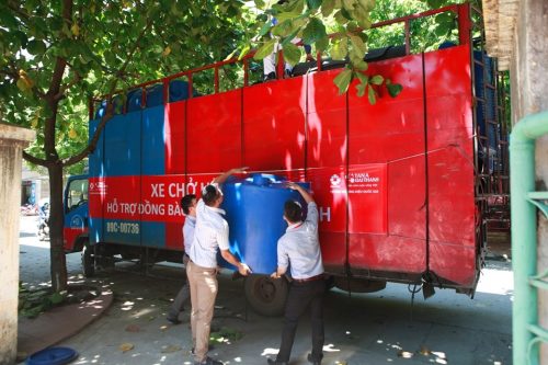 Tập đoàn Tân Á Đại Thành “Chia sẻ khó khăn cùng đồng bào Quảng Ninh”